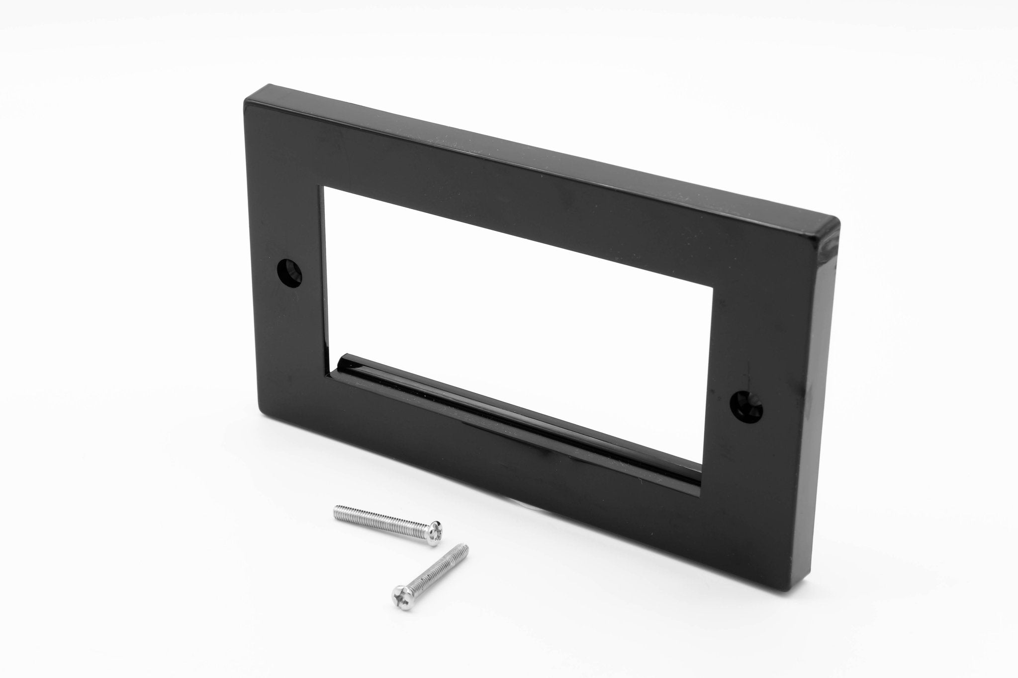 LOW PROFILE DOUBLE GANG (4 SLOT) FACEPLATE FOR 4 X EURO MODULES - BLACK